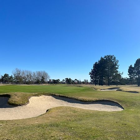 Boende Med Naerhet Till Golfbanan I Åhus Eksteriør billede